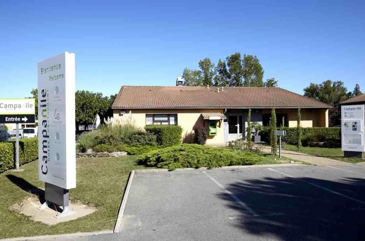 Hotel Campanile Avignon Sud - Montfavet la Cristole Esterno foto